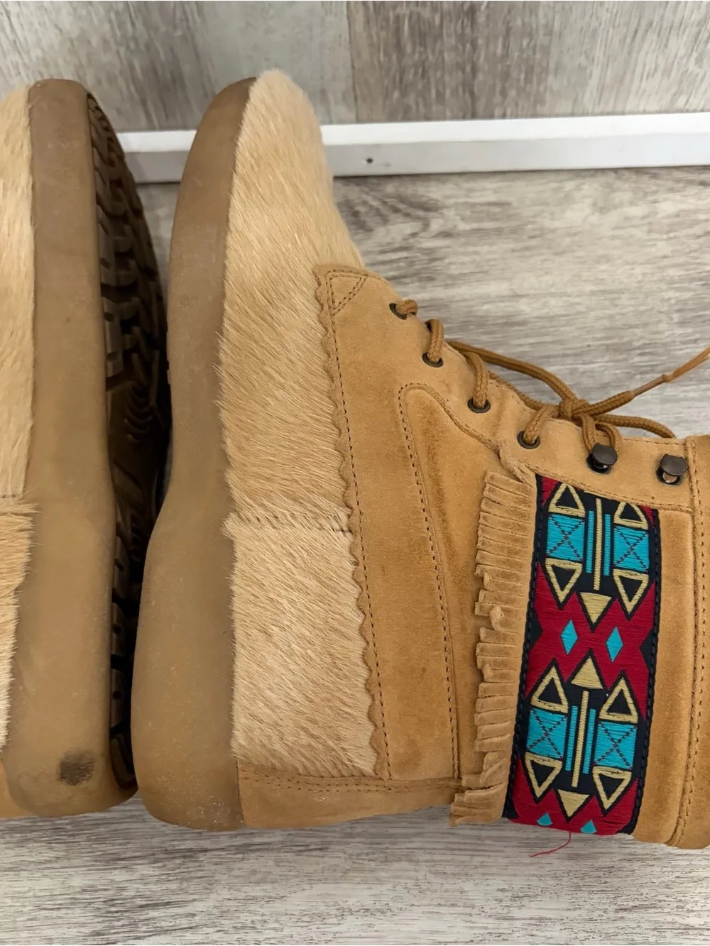 Vintage Tecnica Boots Womens Size 38 Tan Shearling Suede Aztec Southwestern